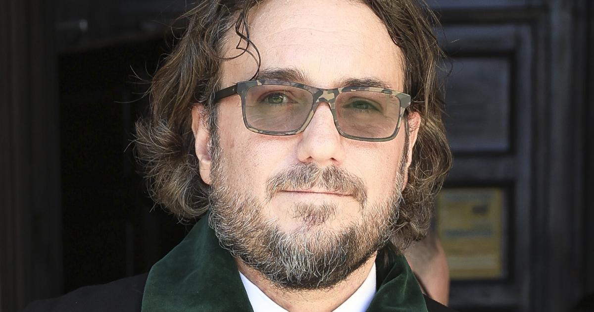 Francisco de Borbón von Hardenberg en el funeral de su padre