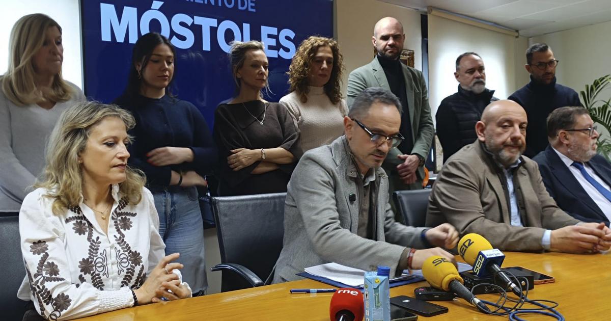 El alcalde de Móstoles, Manuel Bautista, en la rueda de prensa de este jueves