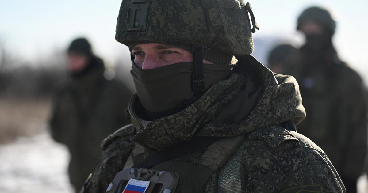 Militares rusos de una unidad de ingeniería independiente del Distrito Militar Sur, en un curso intensivo de entrenamiento en un campo de tiro en la región de Rostov, el 19 de enero de 2026.