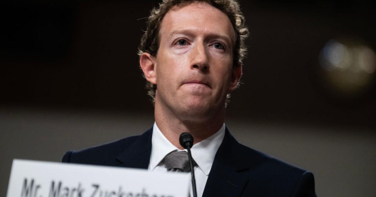 Mark Zuckerberg, director ejecutivo de Meta, testificando durante la audiencia del Comité Judicial del Senado titulada "Big Tech y la crisis de explotación sexual infantil en línea", el 31 de enero de 2024.