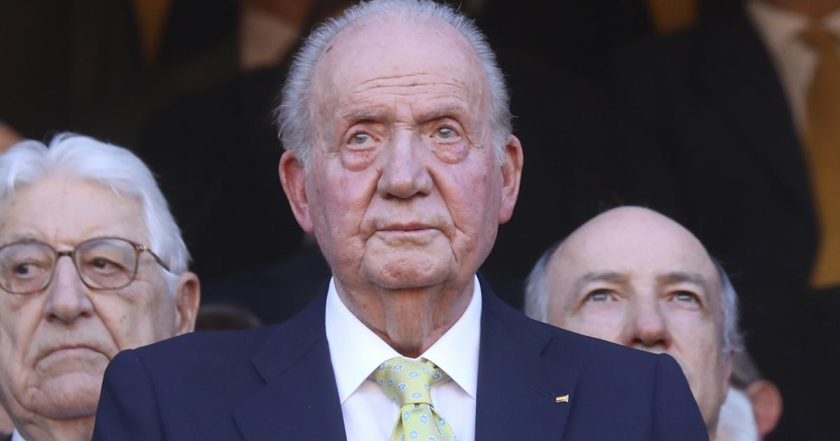 Juan Carlos I en la plaza de toros de la Maestranza (Sevilla).