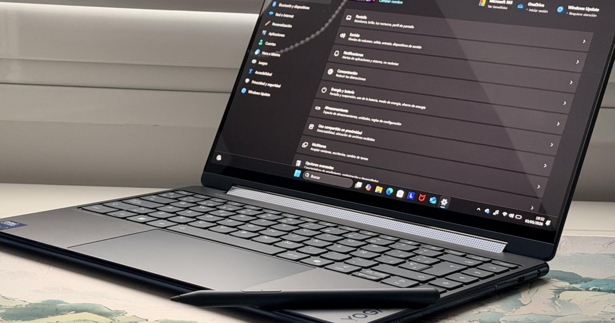 El Lenovo Yoga 9i (2 en 1) Gen 10, con potencia a raudales y gran versatilidad.