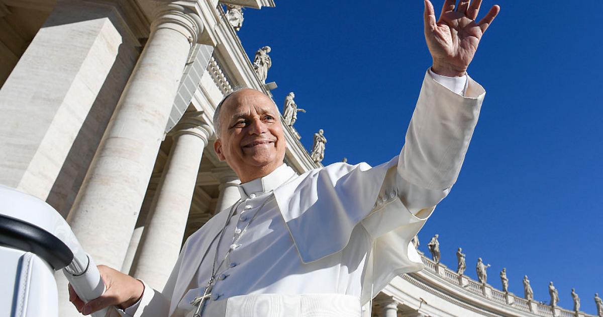 VATICAN CITY, VATICAN - OCTOBER 04: (EDITOR NOTE: STRICTLY EDITORIAL USE ONLY - NO MERCHANDISING). Pope Leo XIV waves to faithful and pilgrims during the Jubilee Audience of Migrants and the Missionary World in St. Peter's Square on October 04, 2025 in Vatican City, Vatican. (Photo by Francesco Sforza - Vatican Media via Vatican Pool/Getty Images)