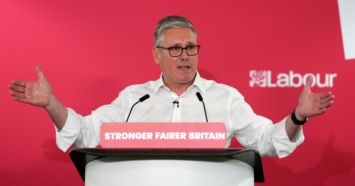 El primer ministro británico, Keir Starmer, durante la rueda de prensa para anunciar medidas tras la debacle del laborismo en las últimas elecciones municipales y regionales de Gales y Escocia.