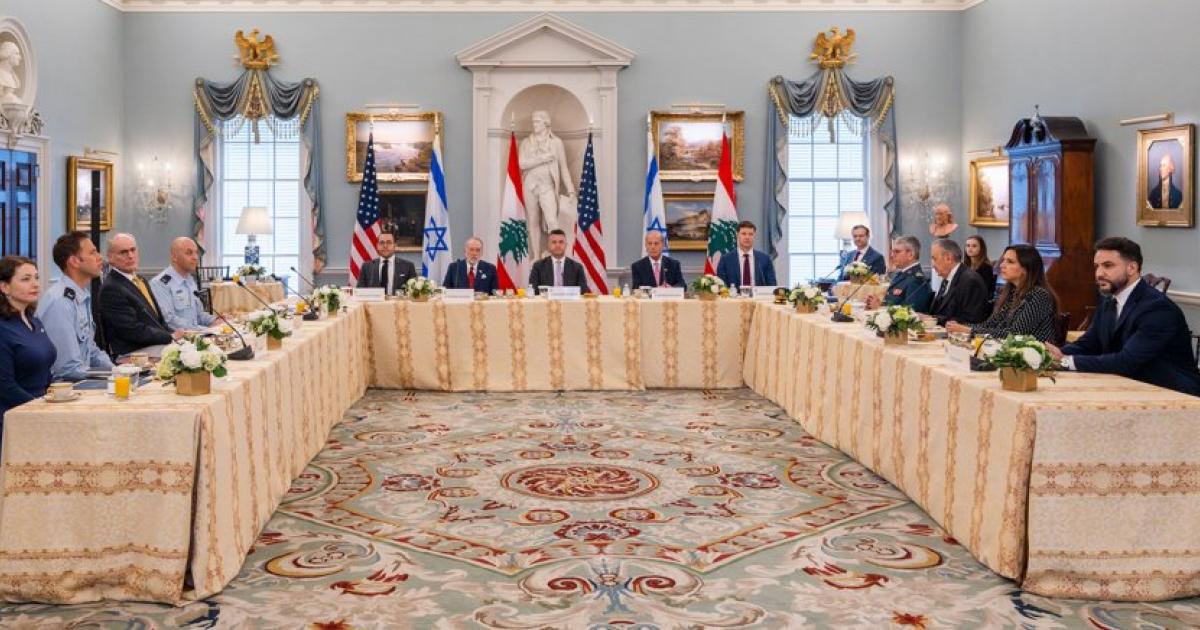 Mesa de negociación entre Israel y Líbano en EEUU