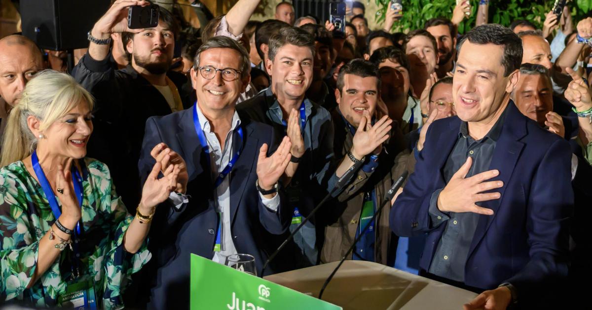 Juanma Moreno Bonilla celebra su victoria en las elecciones de Andalucía