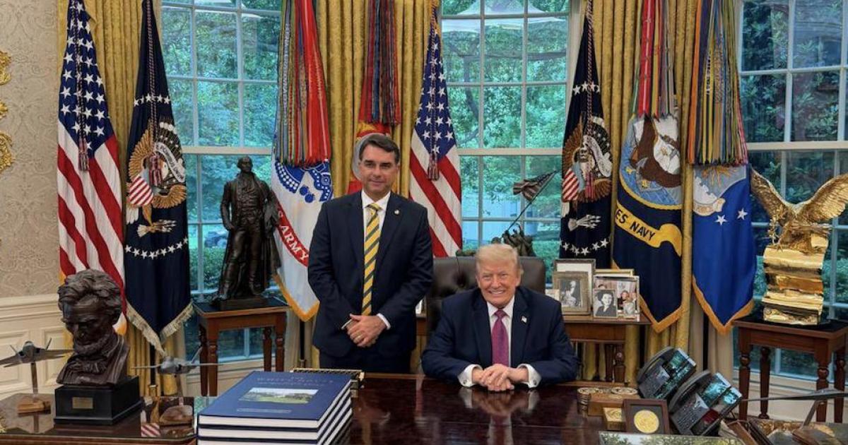 Trump y Flavio Bolsonaro, en la Casa Blanca