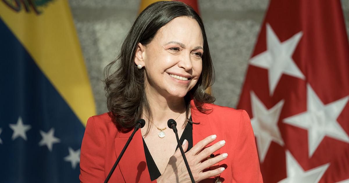 La líder de la oposición venezolana y Premio Nobel de la Paz 2025, María Corina Machado, durante la entrega de la Medalla de Oro de la Comunidad de Madrid, el 18 de abril de 2026.