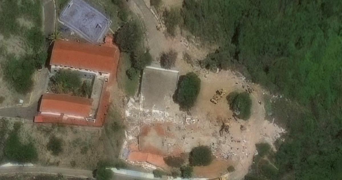 Una imagen satelital muestra el Hotel Santuario La Llanada dañado tras los terremotos que azotaron el país en Macuto (Venezuela), el 29 de junio de 2026.