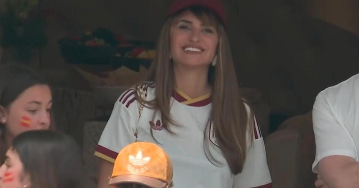 Penélope Cruz en el España-Bélgica.