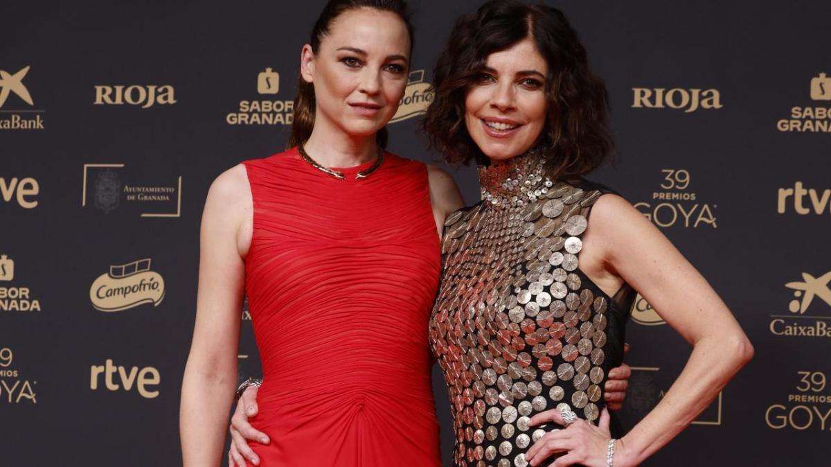 Leonor Watling y Maribel Verdú, las presentadoras de la gala.