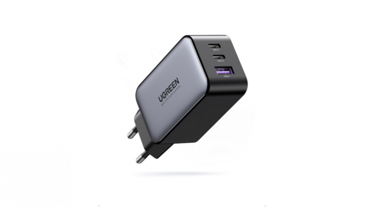 Cargador USB UGREEN Black Friday.