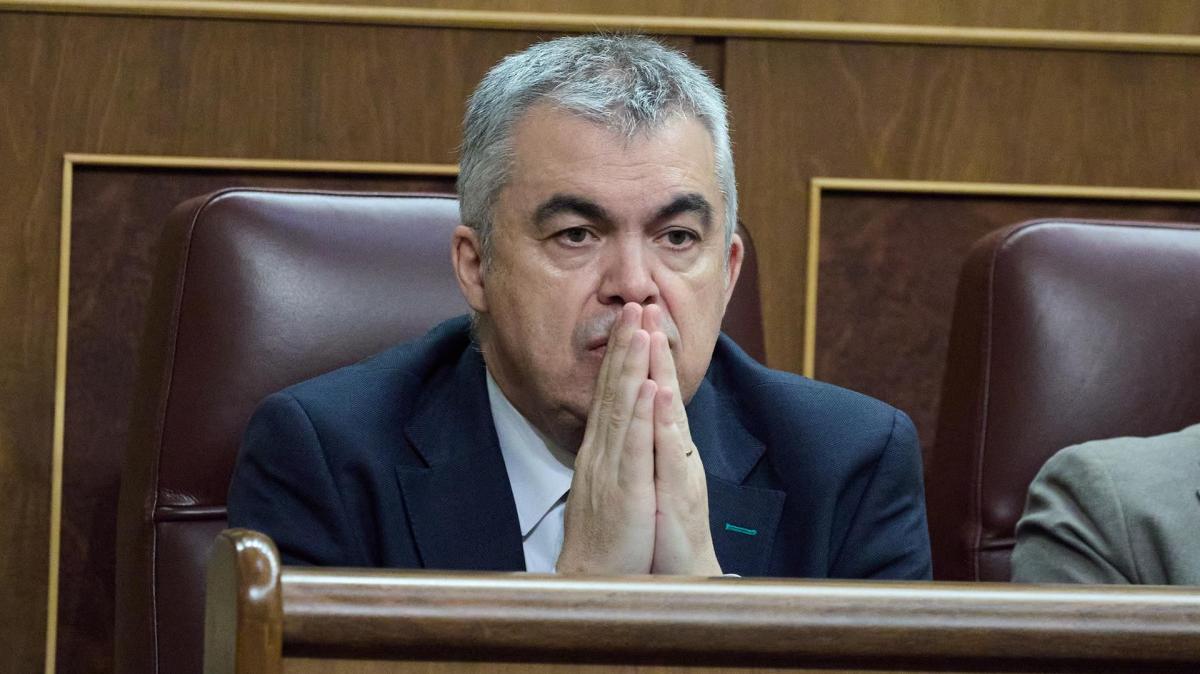 El secretario de Organización del PSOE, Santos Cerdán, durante una sesión plenaria en el Congreso de los Diputados, a 12 de junio de 2025, en Madrid.