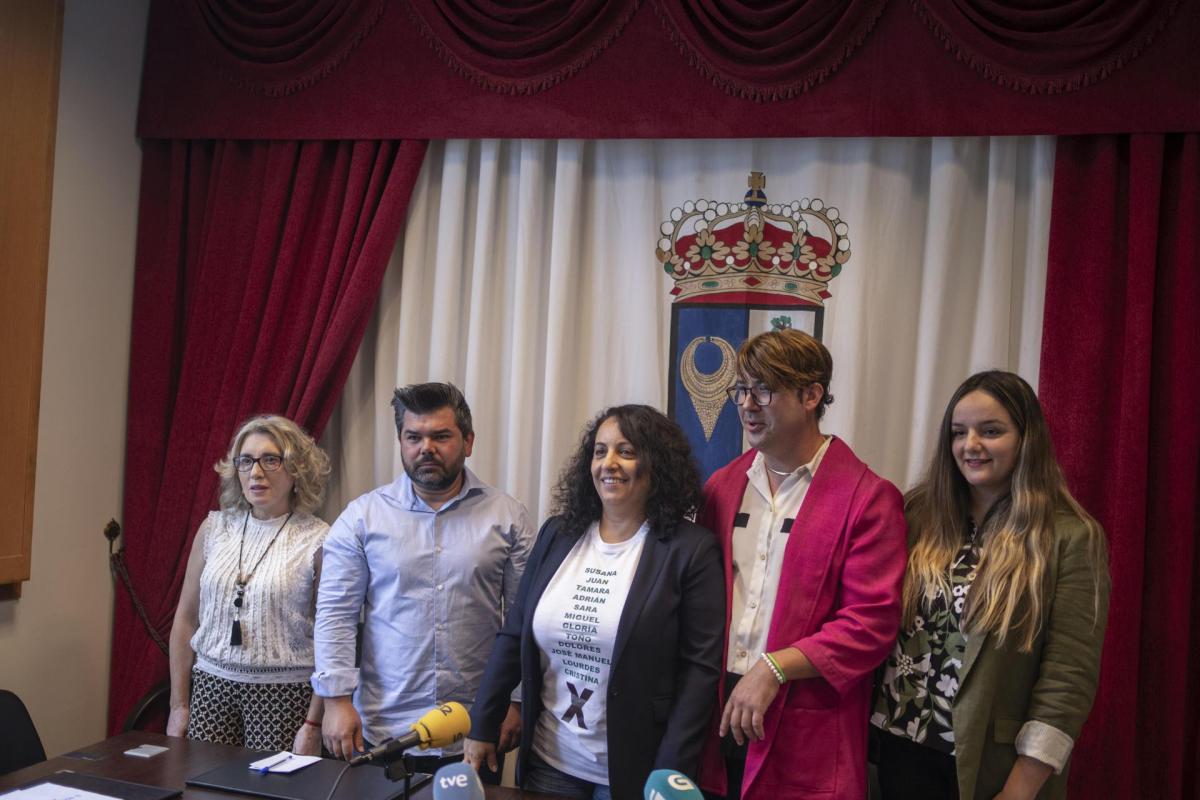 El pleno municipal de O Irixo (Ourense) ha dado luz verde a la moción de censura, la primera de Galicia tras el 28M y una de las primeras del Estado.
