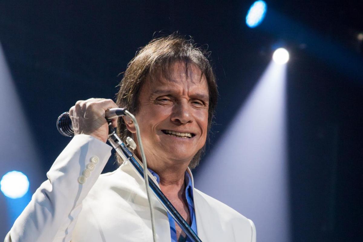 El cantante brasileño Roberto Carlos.