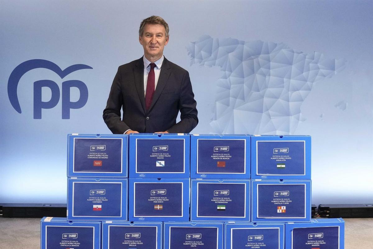 Presentación de los avales de Alberto Núñez Feijóo para el cónclave del PP.