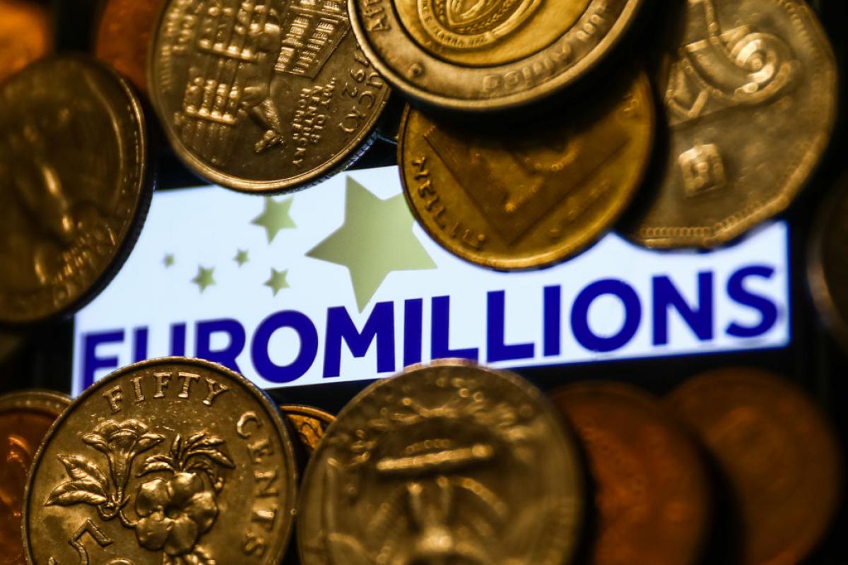 Ilustración con el logo británico del sorteo Euromillones.