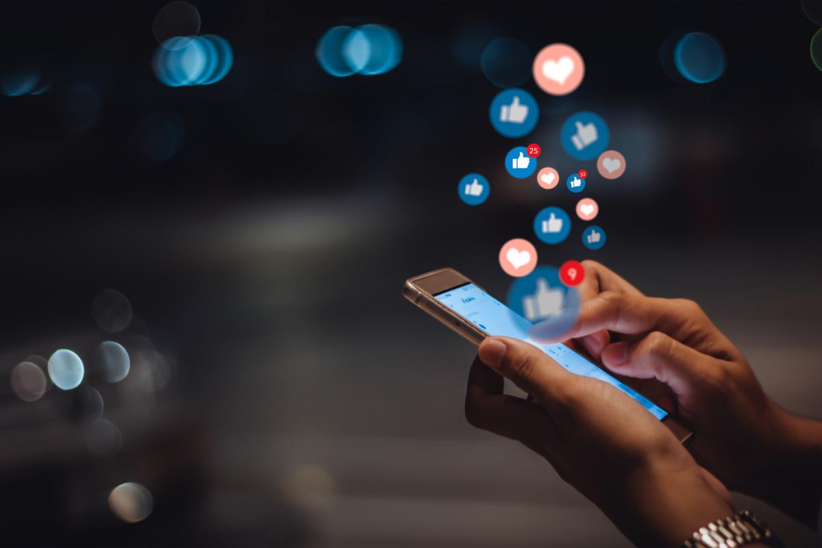 Imagen de archivo de una lluvia de 'likes'.