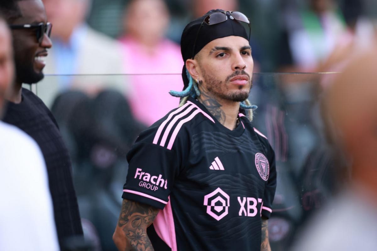 Rauw Alejandro asiste al estreno de Messi con el Inter Miami CF.