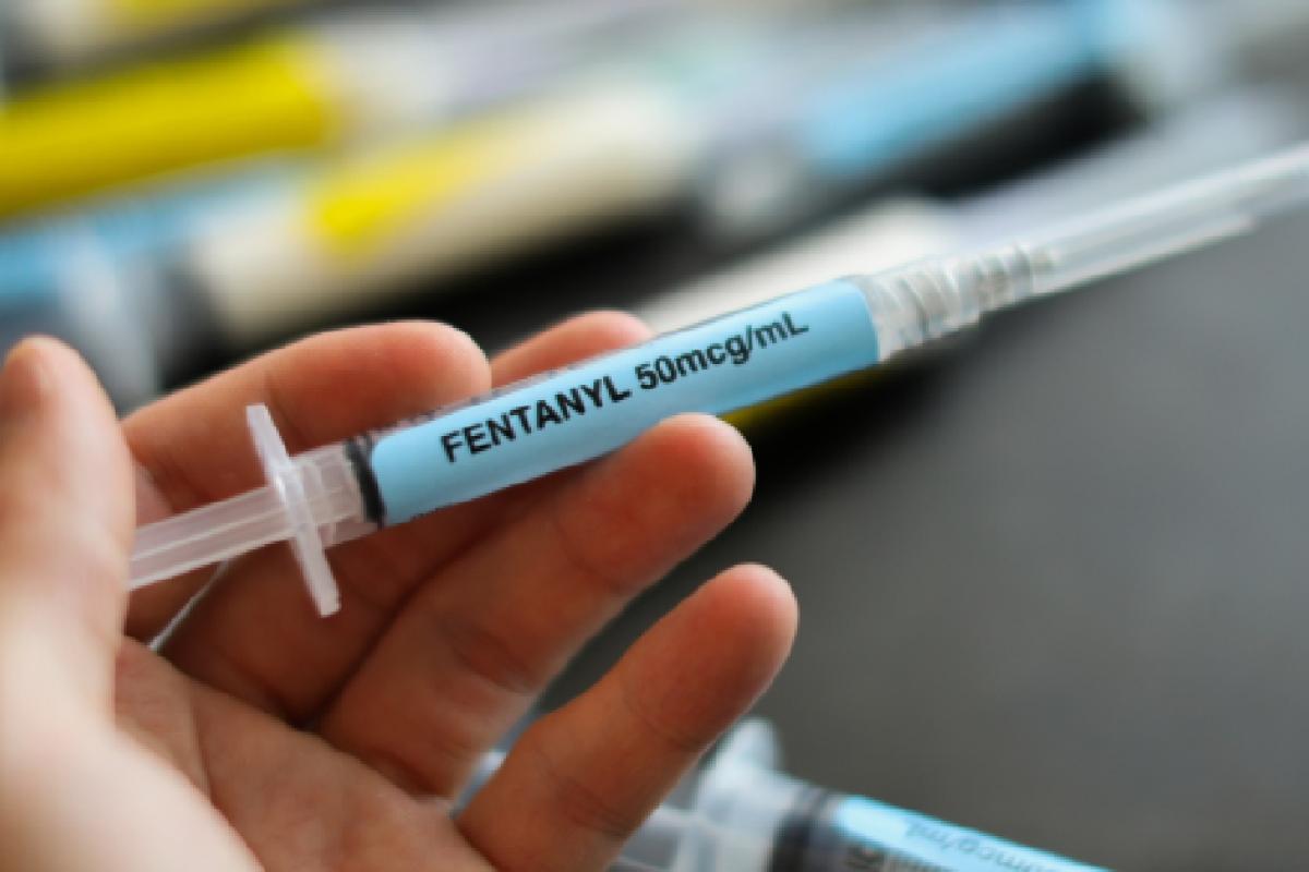 Medicamento a base de fentanilo