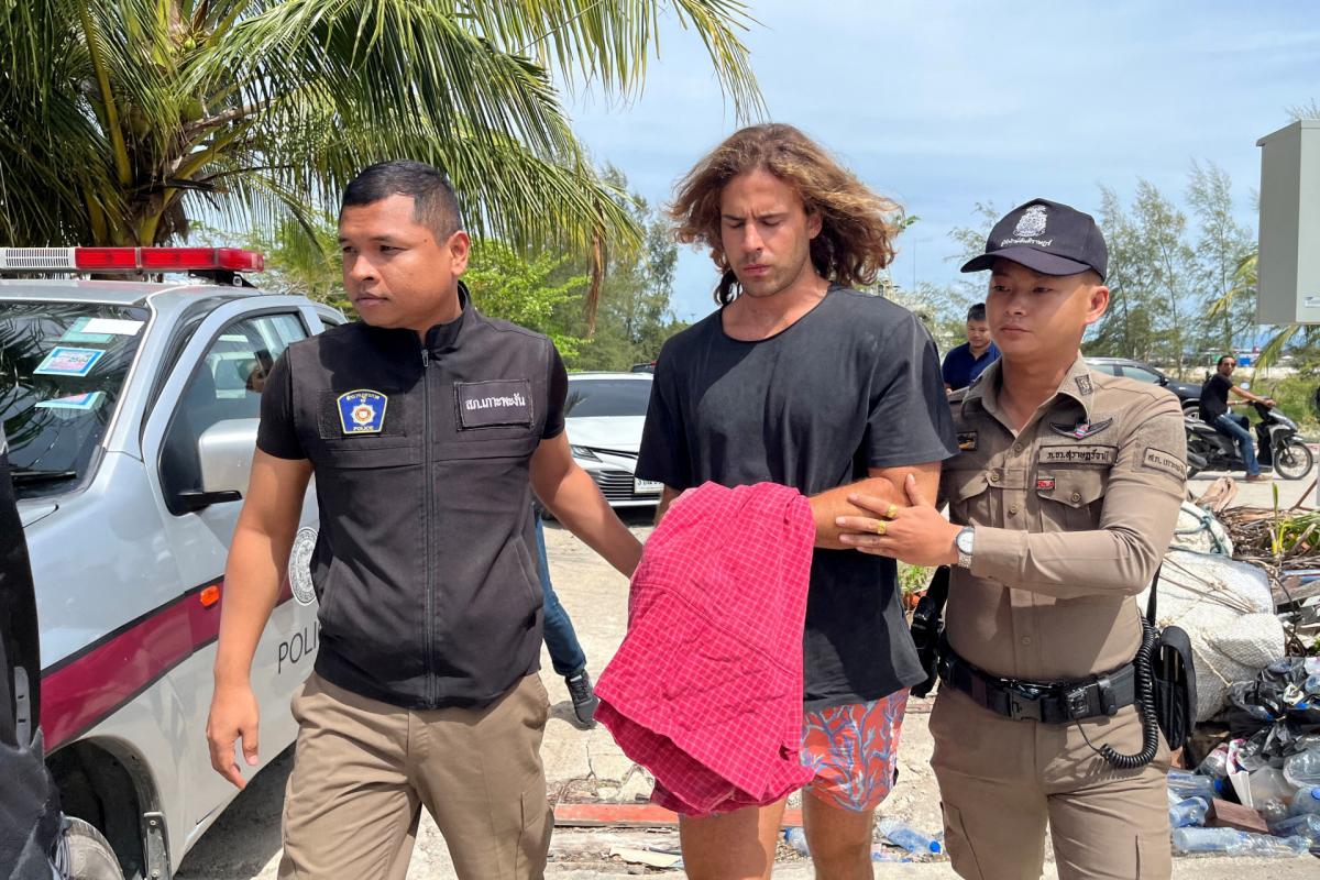 Foto de archivo de Daniel Sancho siendo detenido en Tailandia.