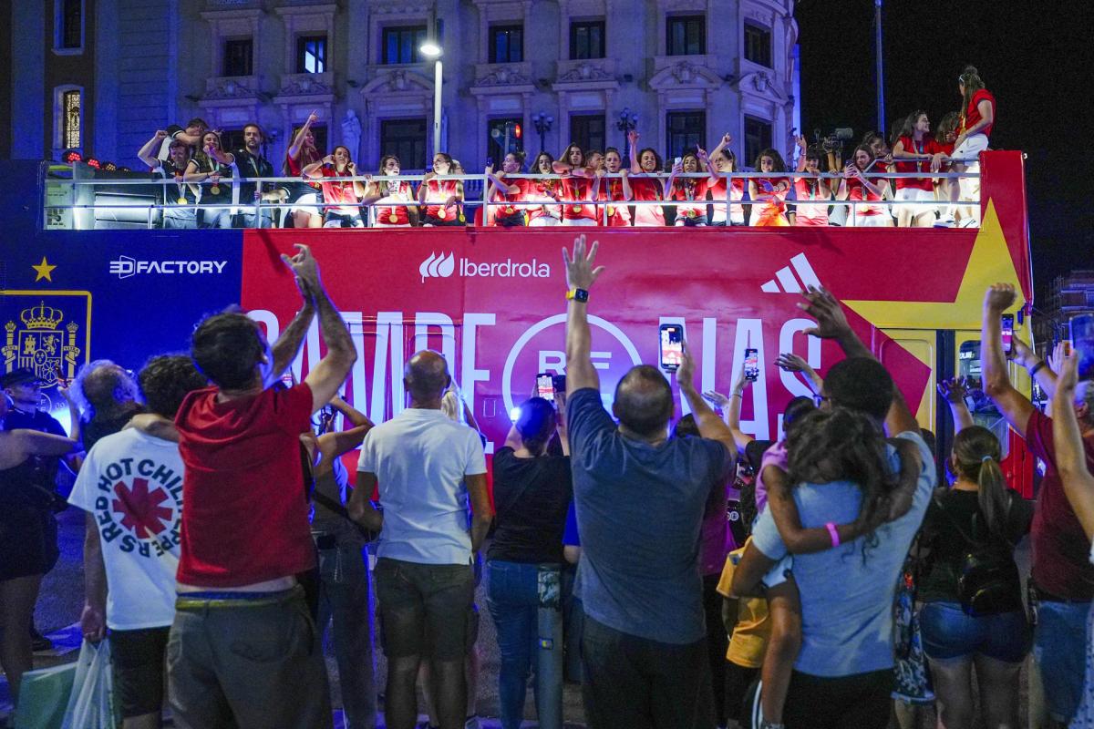 La fiesta de la selección femenina de fútbol por el Mundial