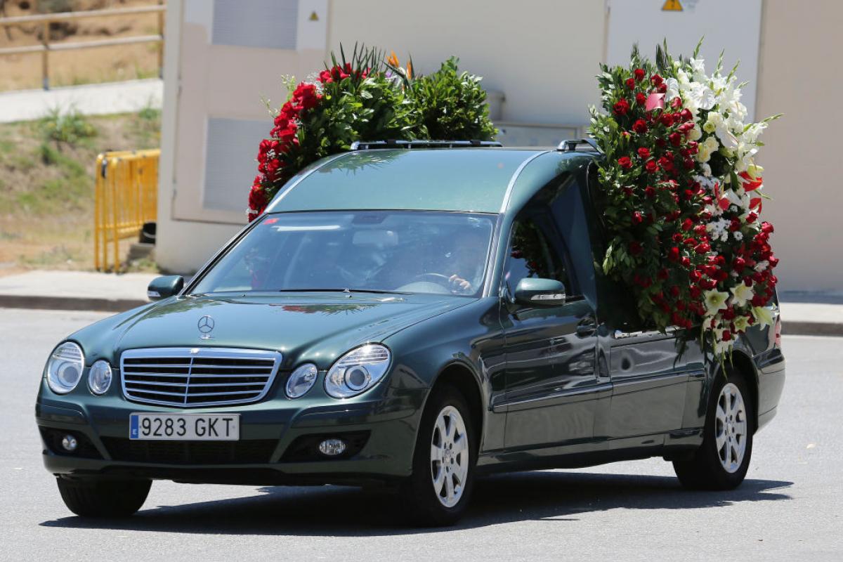 Imagen de archivo de un coche fúnebre