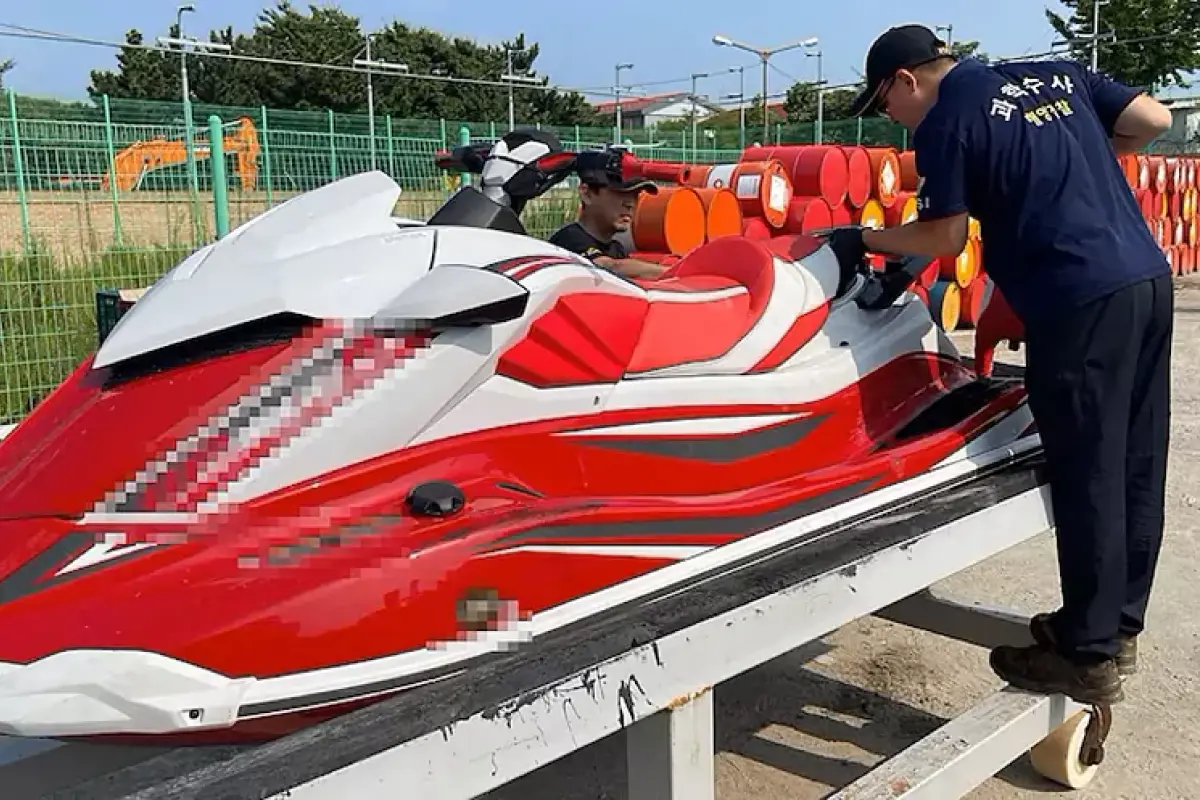 La moto de agua en la que viajó el activista Kwon Pyong.