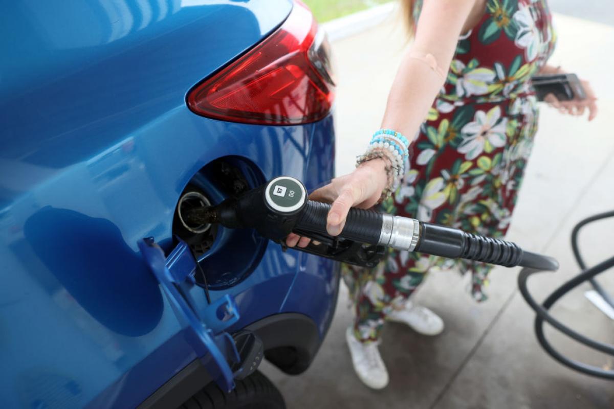 Imagen de archivo de un repostaje de combustible.