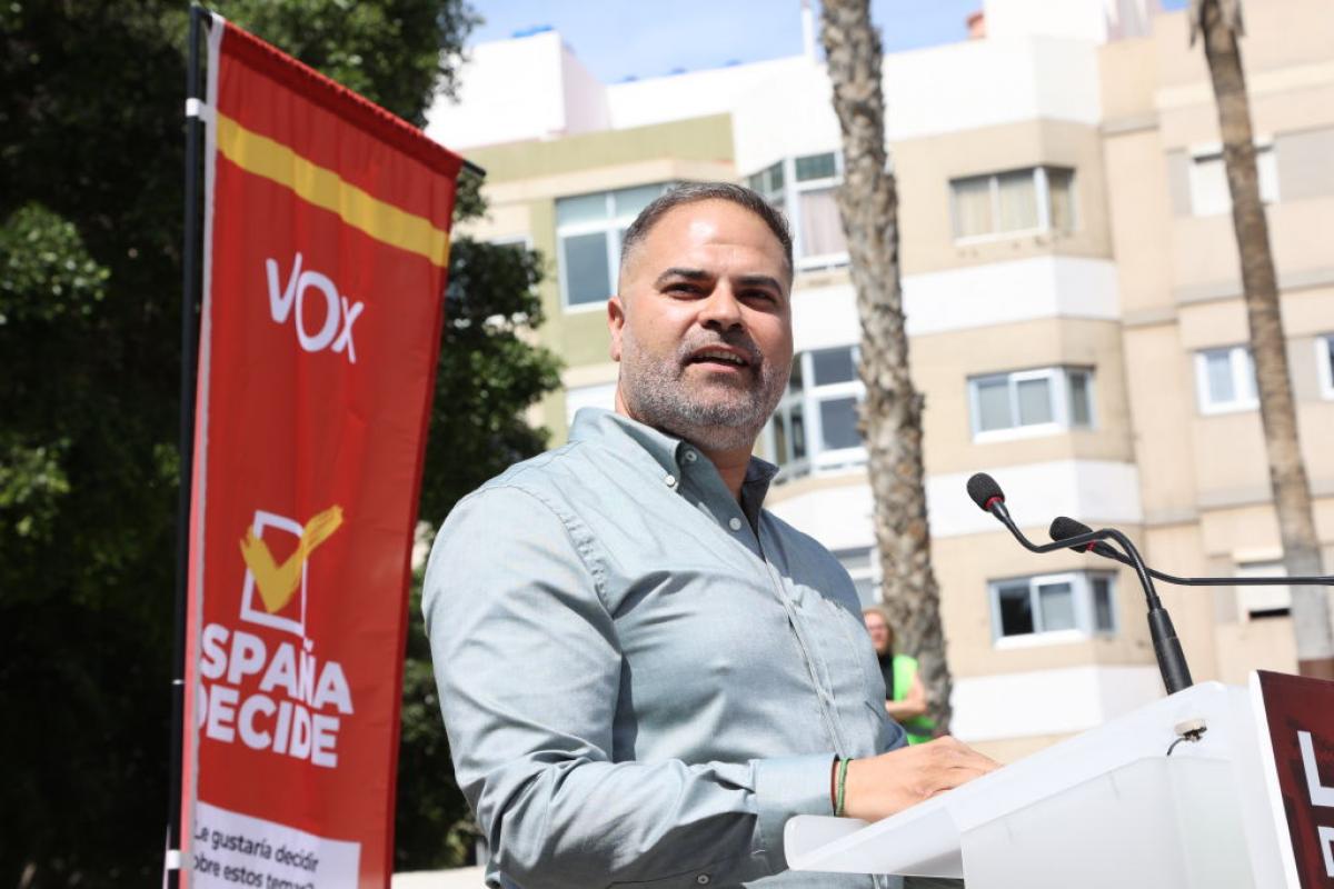 Yerai Antonio Suarez, diputado canario de Vox, durante un acto de precampaña para las elecciones municipales y autonómicas del 28M.
