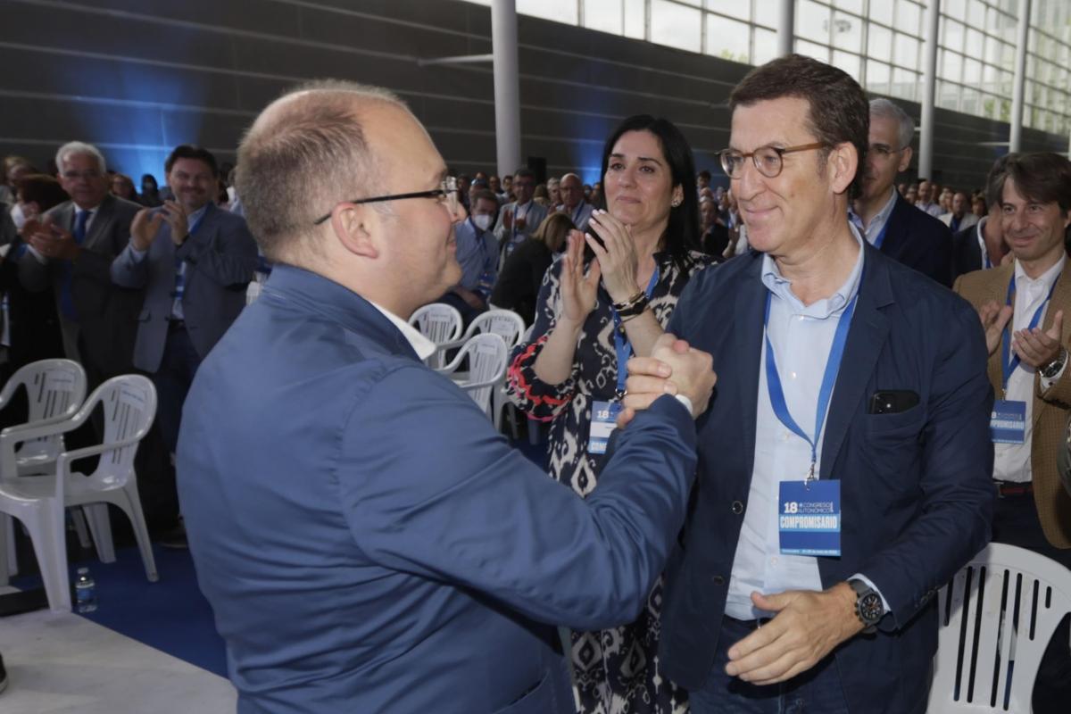 Foto de archivo de Alberto Núñez Feijóo y Miguel Tellado