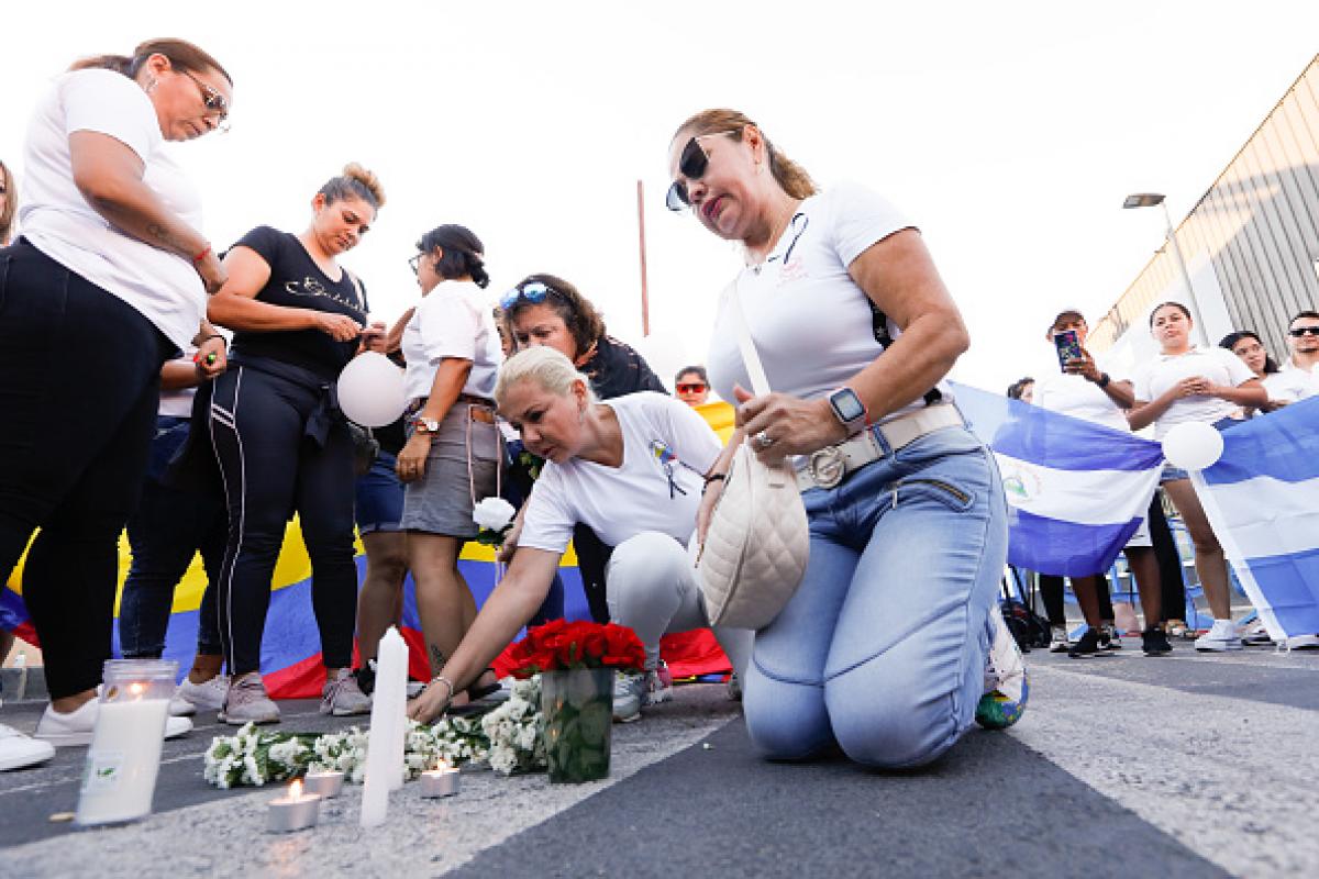 Tributo a las víctimas del incendio de las discotecas de Murcia.