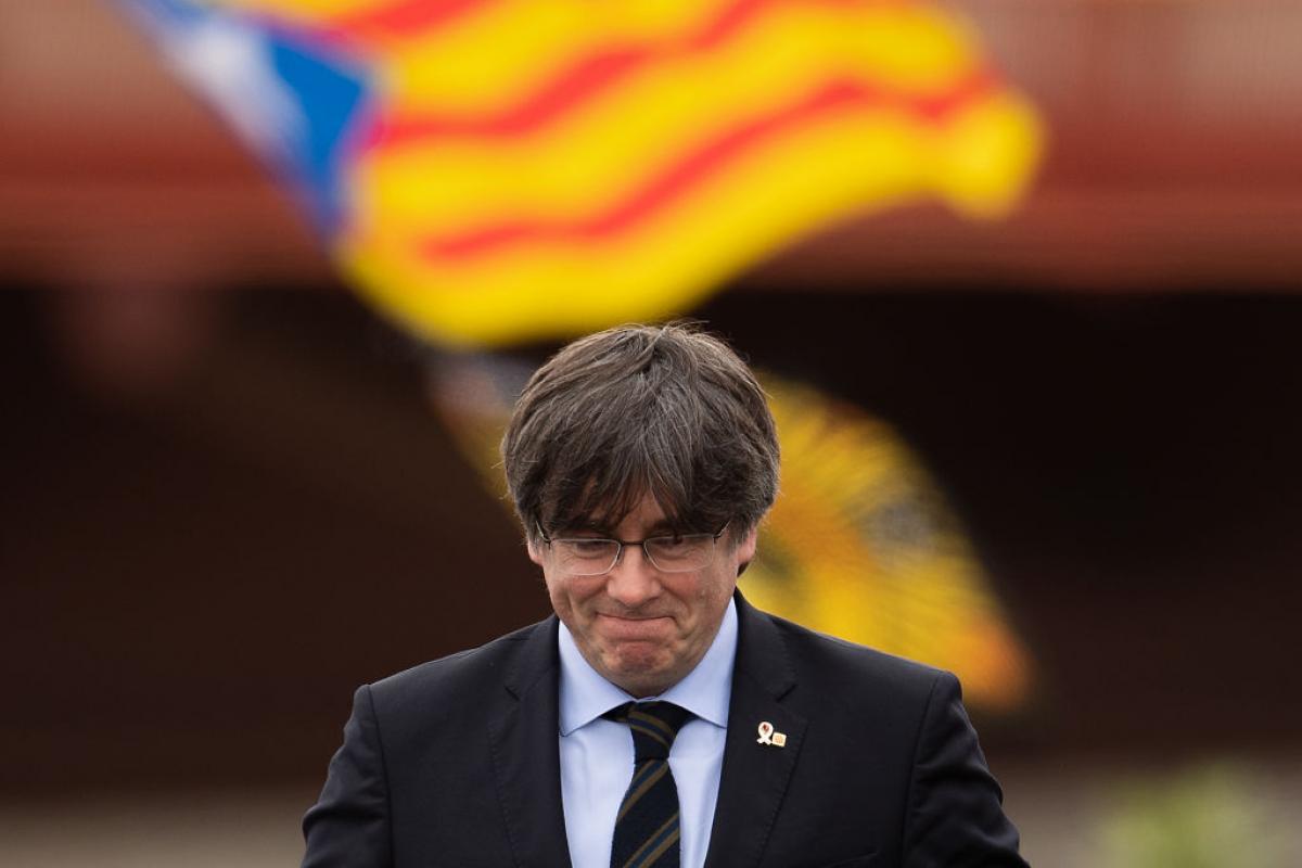 Carles Puigdemont, en una imagen de archivo delante de una estelada