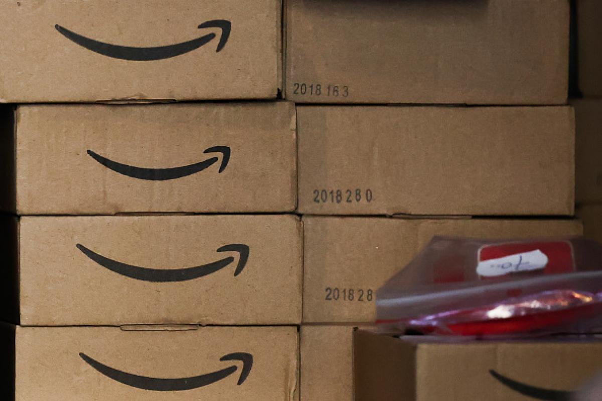 Imagen de archivo de cajas de Amazon.