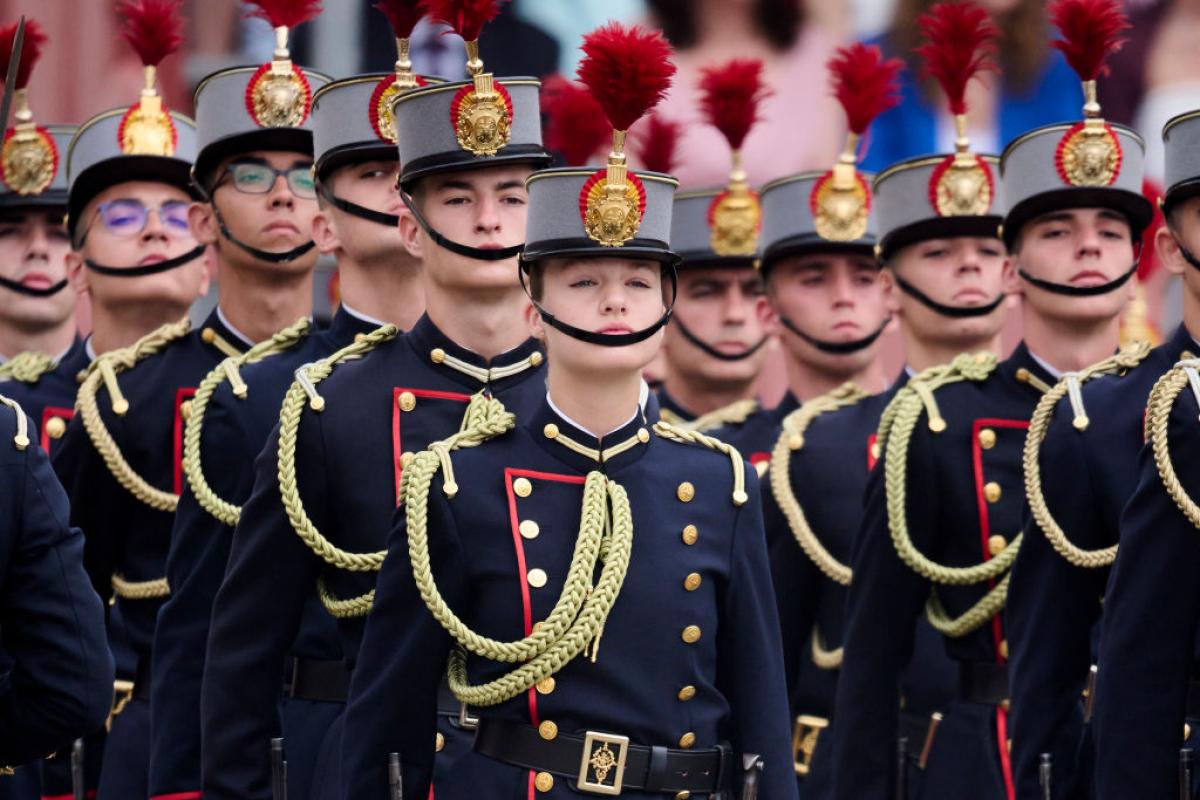 La princesa Leonor en la jura de bandera en la Academia Militar de Zaragoza.