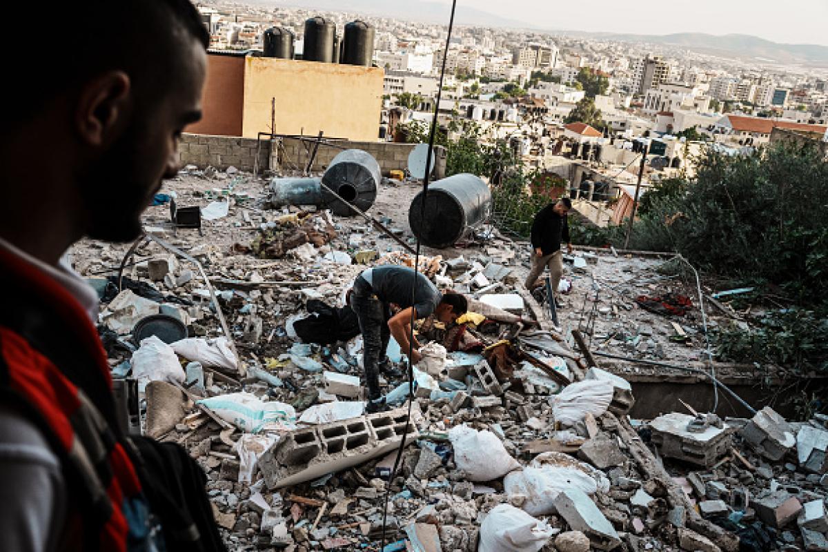 Otro bombardeo israelí sobre Yenín (Cisjordania) dejó otros dos muertos entre los escombros de la mezquita de Al Ansar.
