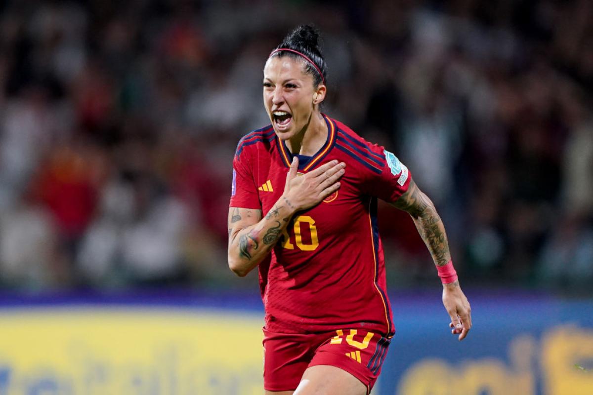 Jenni Hermoso, eufórica tras su gol a Italia