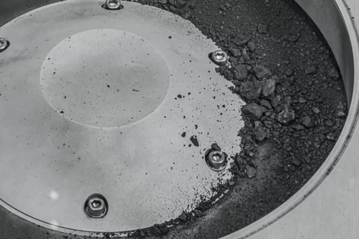 Muestras del asteroide Bennu.