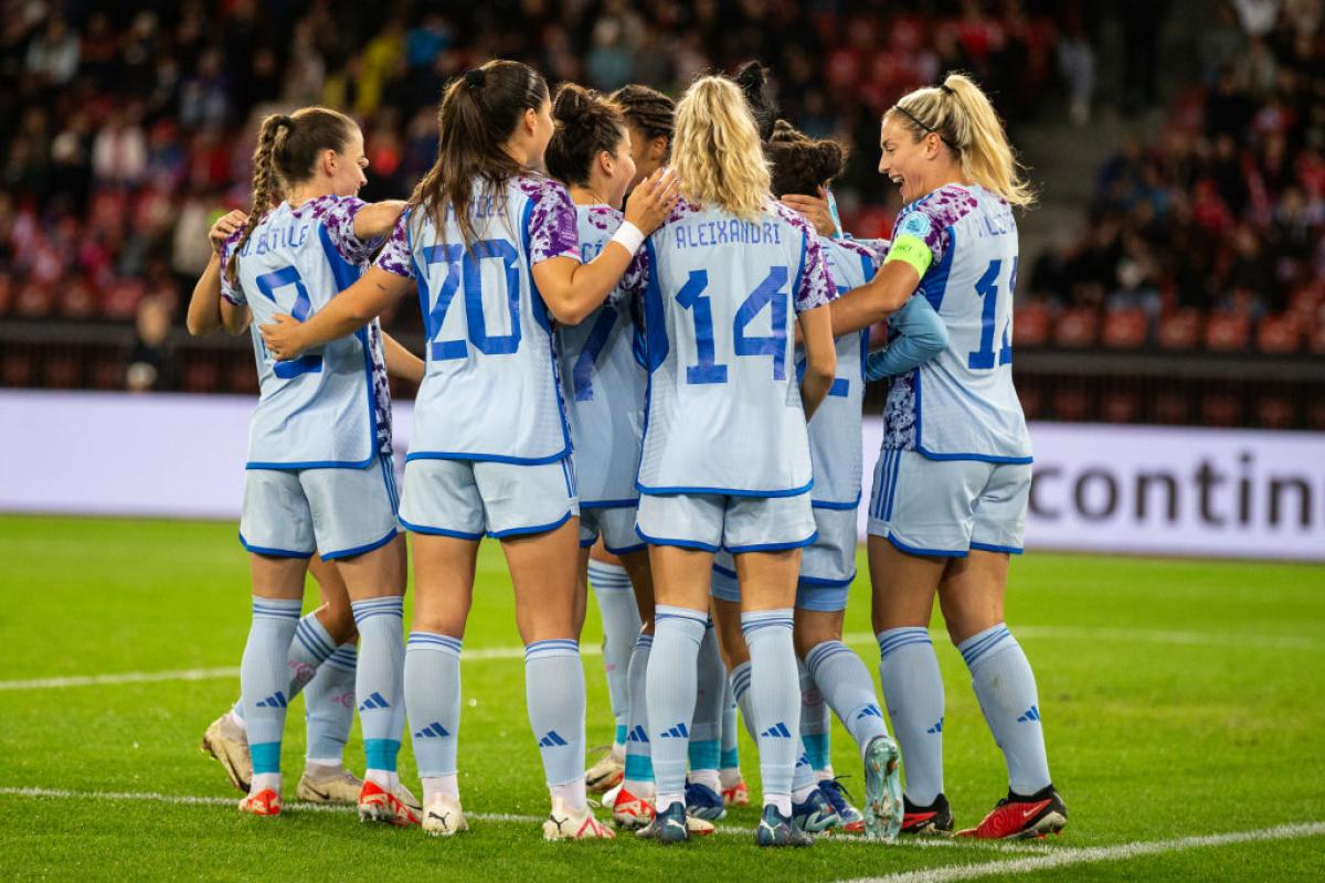 Celebración de las jugadoras españolas en Suiza