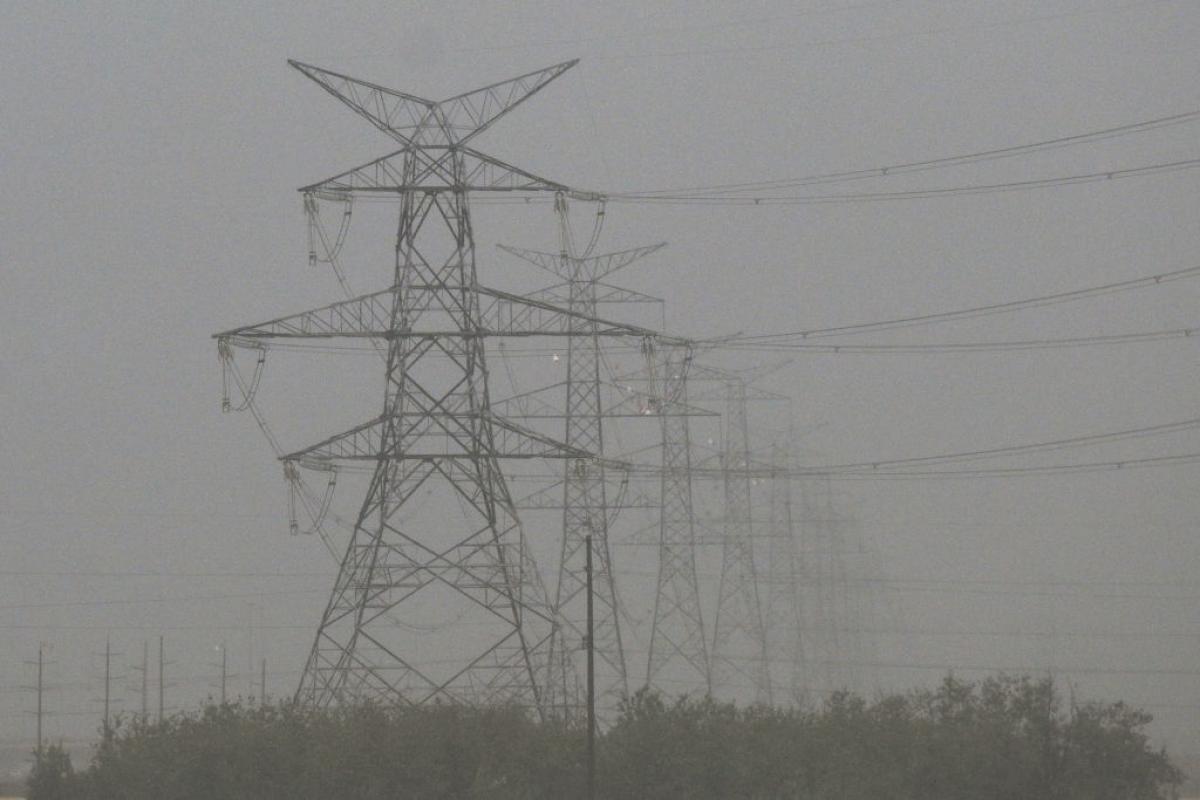 Postes eléctricos, en una imagen de archivo