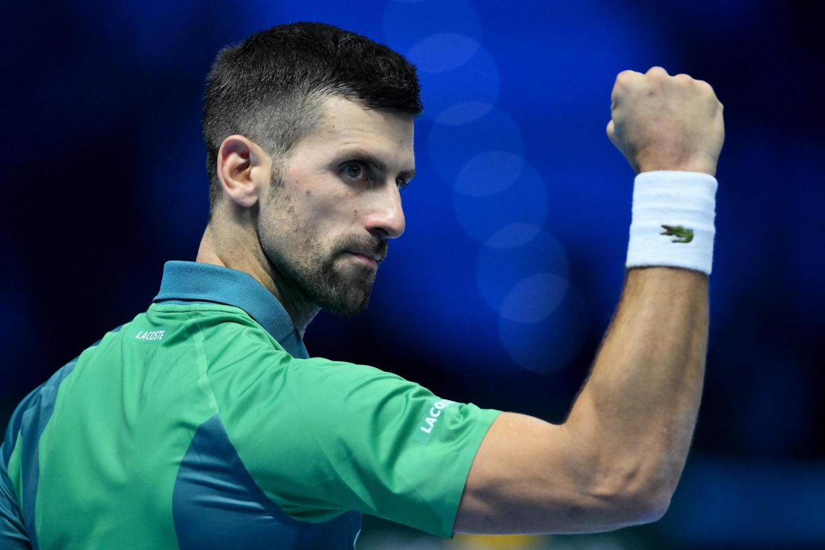 Novak Djokovic en su partido ante Holger Rune en las Finales ATP de Turín.
