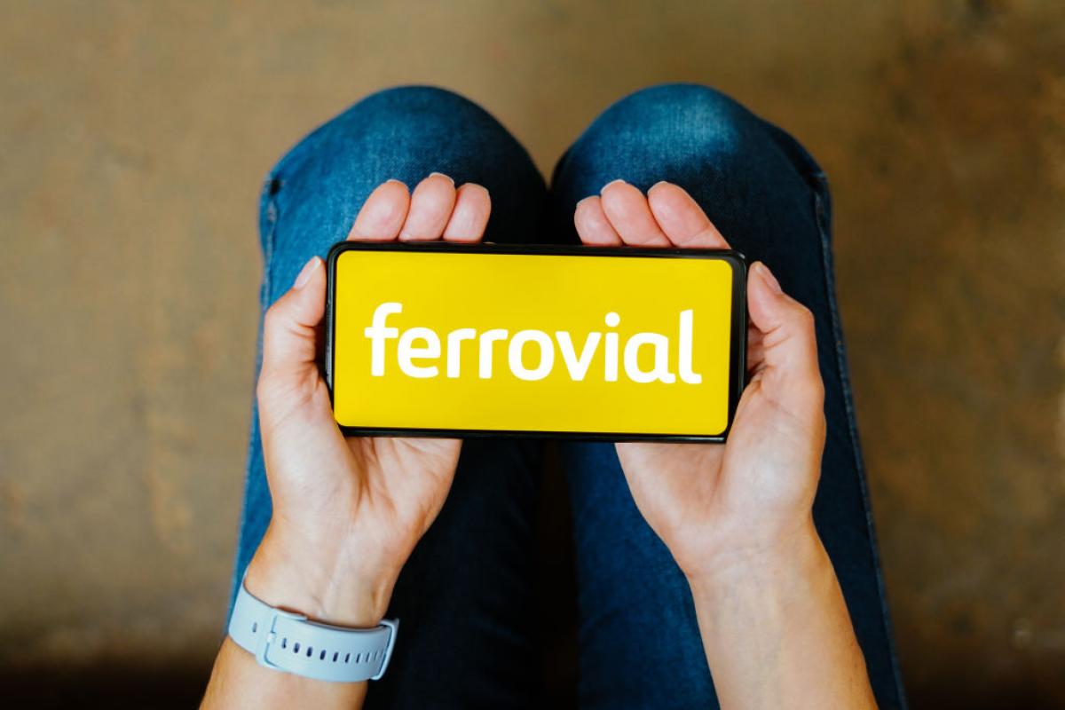 Logo de Ferrovial.
