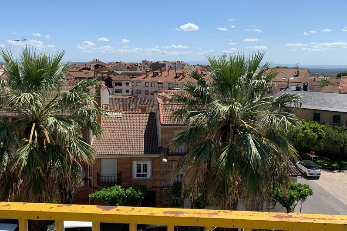 Casa con chimenea en Ávila.