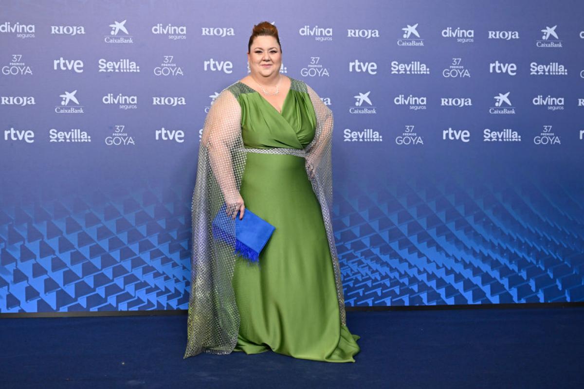 Itziar Castro en la alfombra roja de los Goya en 2023.