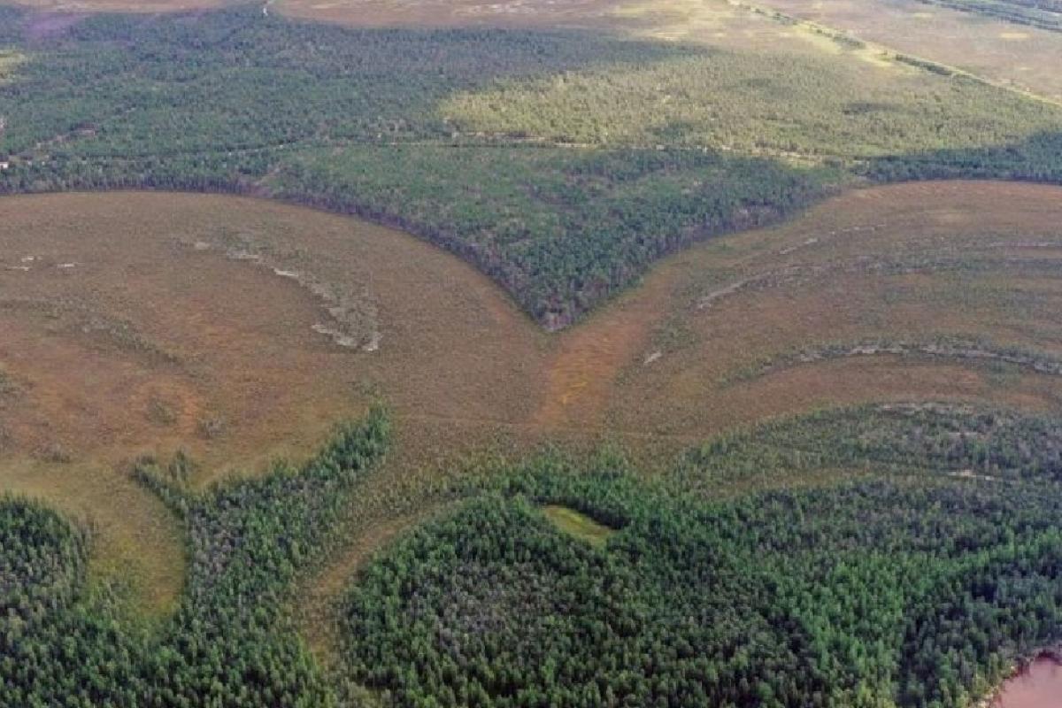 La fortaleza se haya sobre el río Annya, en Siberia.