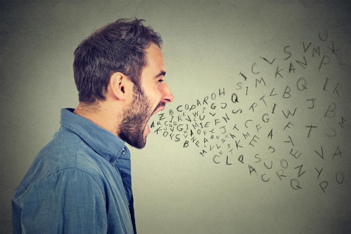 Imagen conceptual de un hombre enfadado.