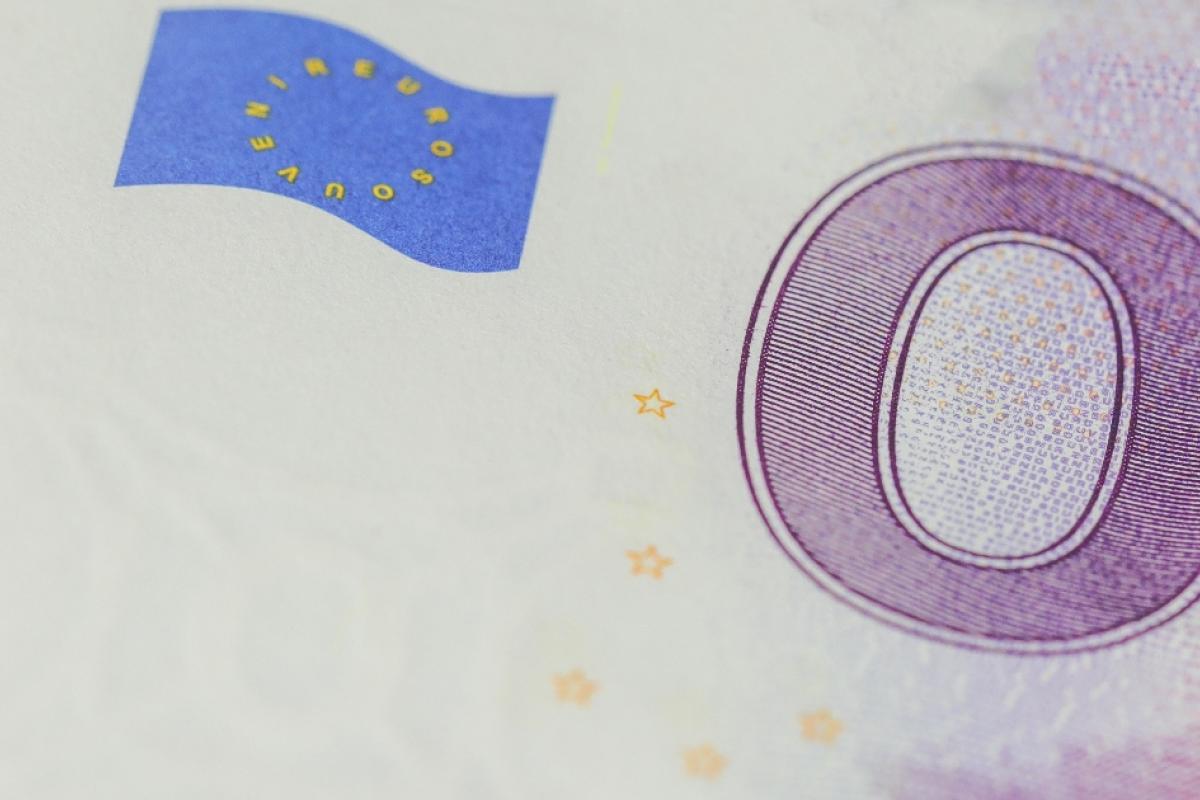 Billete de 0 euros.