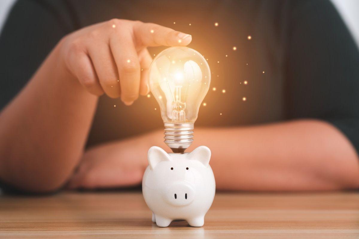 El ahorro eléctrico puede realizarse en cualquier ámbito, desde el hogar hasta las empresas.