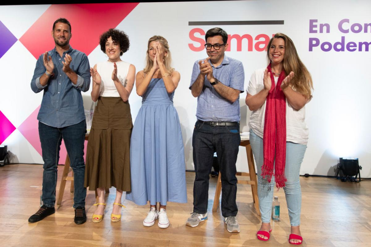 Candela López (a la derecha del todo), en un acto de Sumar junto a Yolanda Díaz en la campaña por el 23-J