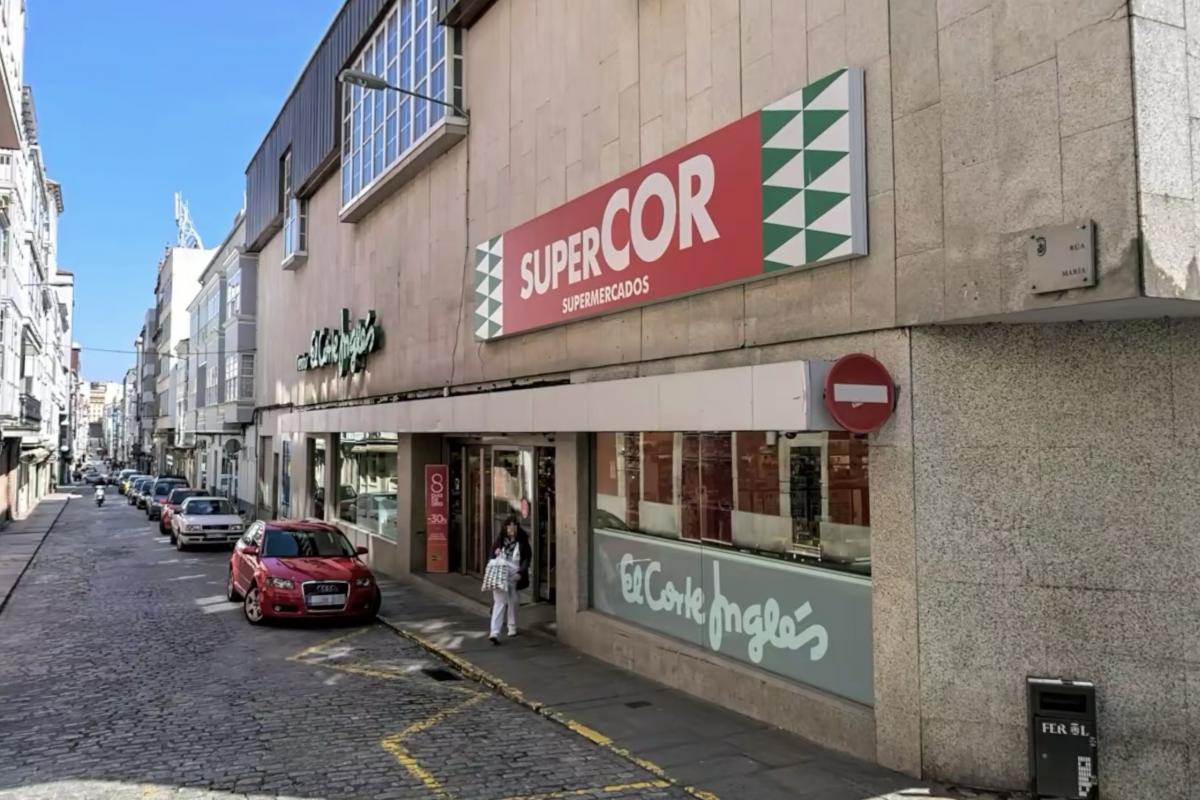 Vista exterior de El Corte Inglés de Ferrol